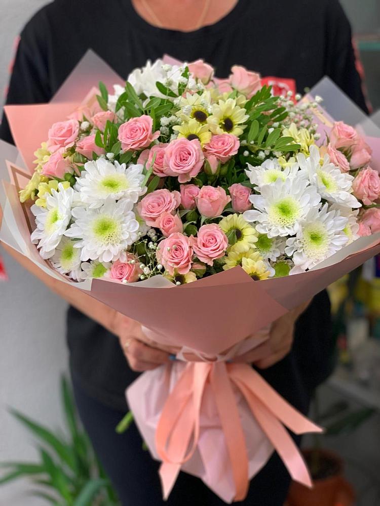 Букет цветов из: Розы и Хризантемы в Вочепшем