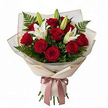 Букет цветов из:  Лилии и Розы в Вочепшем