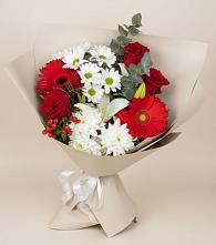 Букет цветов из:  Розы, Хризантемы, Герберы и Лилии в Вочепшем