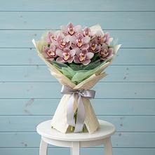 Букет цветов из:  Орхидеи и Розы в Вочепшем