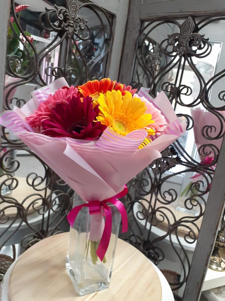 Букет цветов из: Герберы в Вочепшем