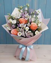 Букет цветов из:  Лизиантусы, Розы, Альстромерии и Гипсофила в Вочепшем