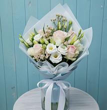 Букет цветов из:  Розы и Лизиантусы #REPLACE_PRED# Вочепшем