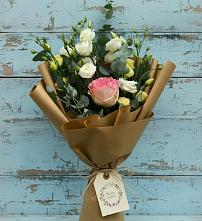 Букет цветов из:  Розы и Лизиантусы #REPLACE_PRED# Вочепшем