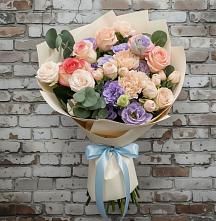 Букет цветов из:  Розы, Лизиантусы и Гвоздики #REPLACE_PRED# Вочепшем