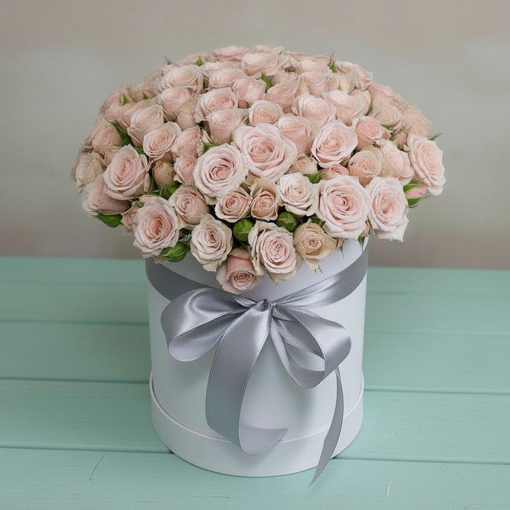 Цветочная композиция из Розы в шляпной коробке в Вочепшем